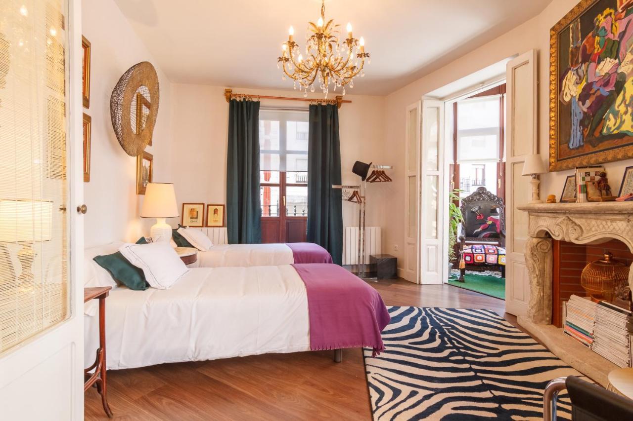 Amplio Y Elegante Con Diseno Vintage Apartment Portugalete Exterior photo